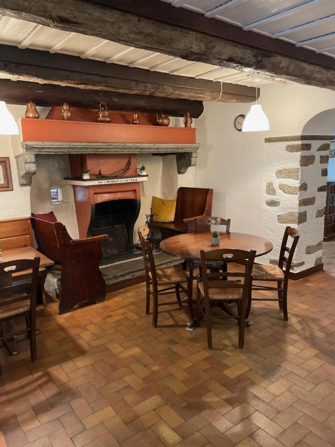 Ristorante Della Stazione Ξενοδοχείο Tegna Εξωτερικό φωτογραφία